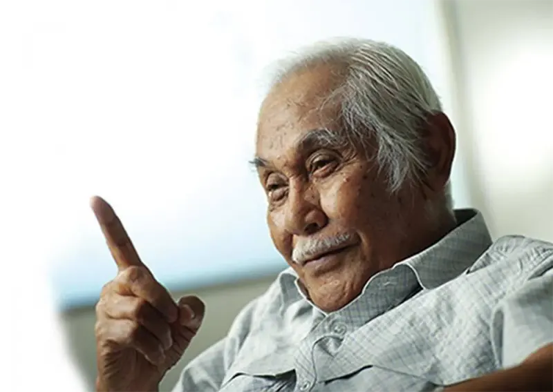 Perjalanan Hidup Bob Sadino Sang Inspirator Wirausaha