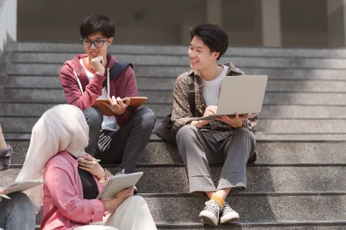 Dari hybrid learning, platform interaktif